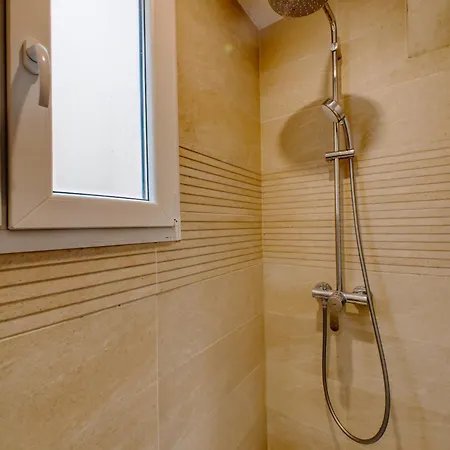 アパート *appartement Moderne/2 Minutes Du Metro*